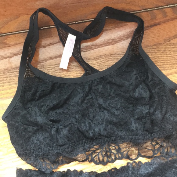 VS Pink Bundle New - Picture 5 of 8